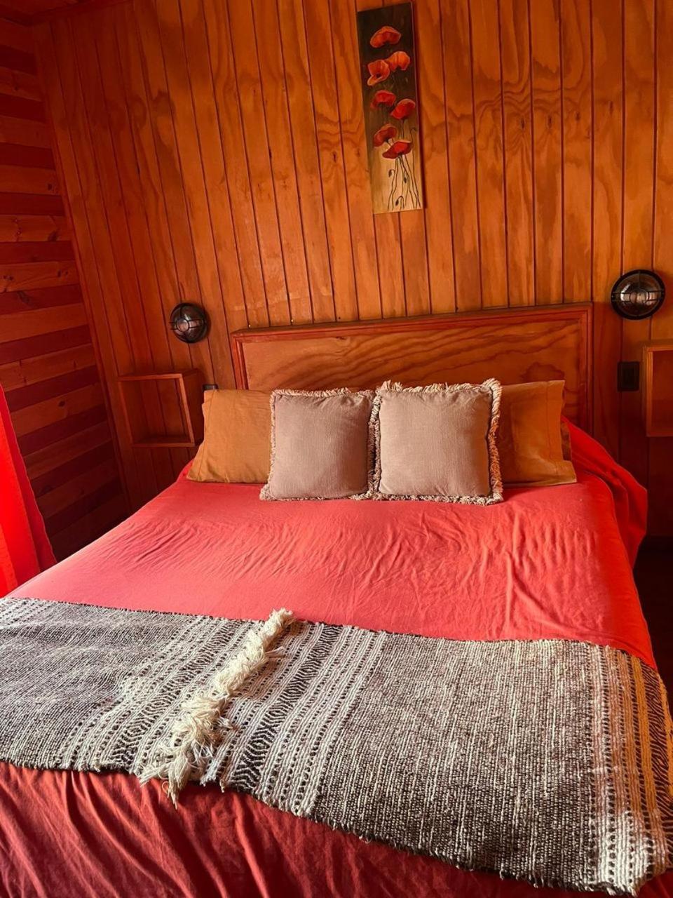 Algarrobo Lodge *